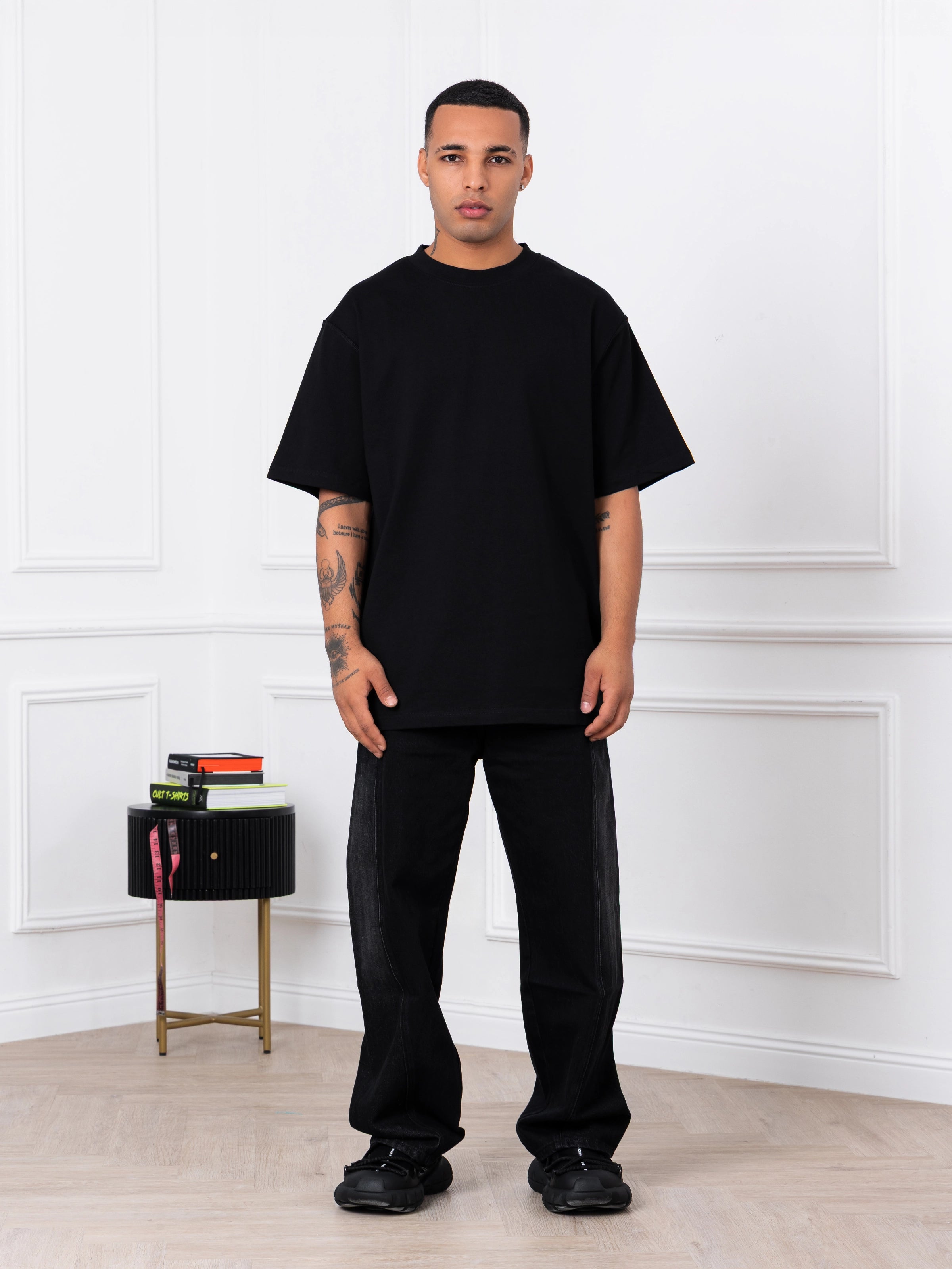 DB-TS2512 T-SHIRT W. 275GSM