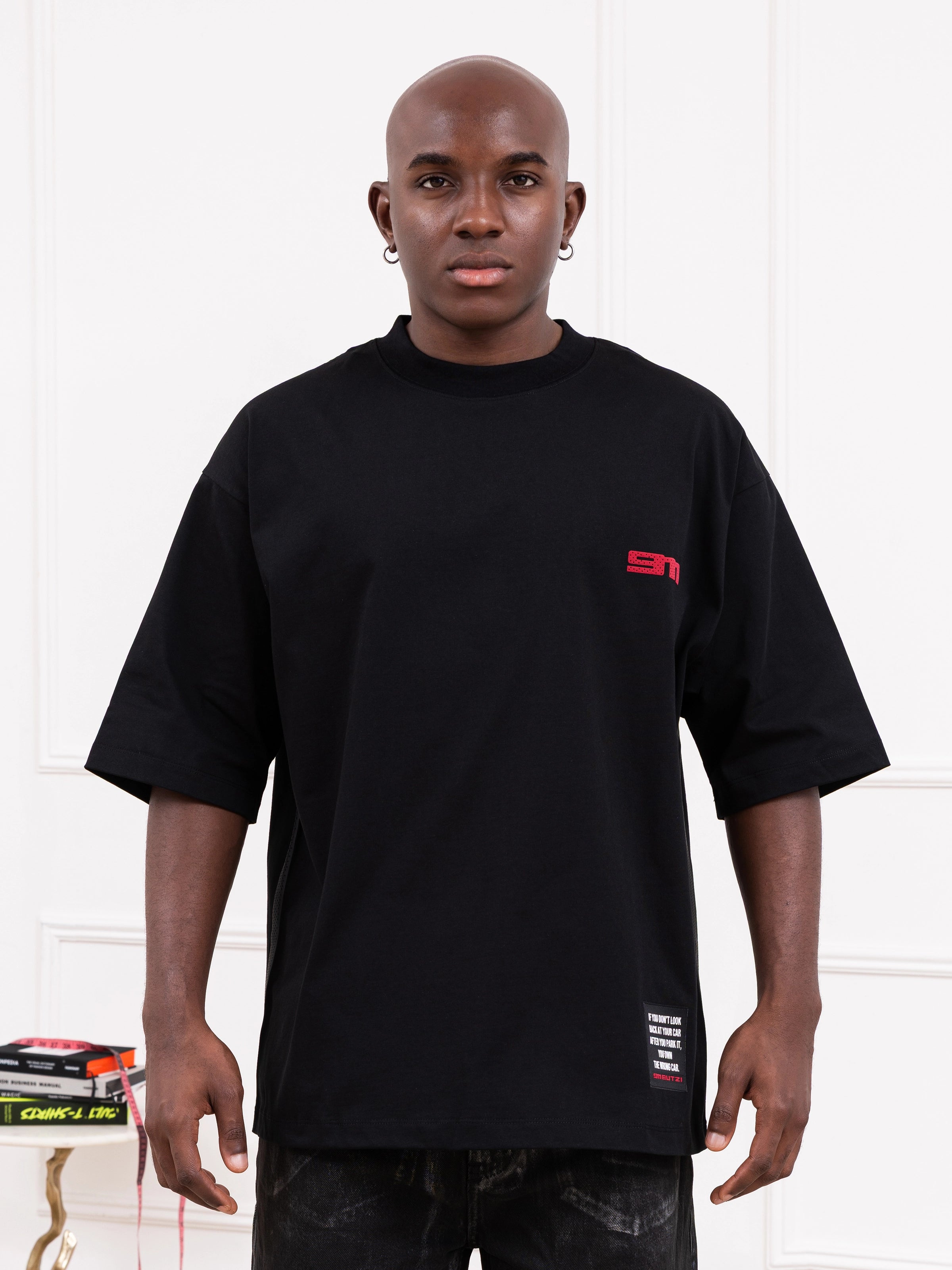 911 BUTZI OVERSIZED T-SHIRT